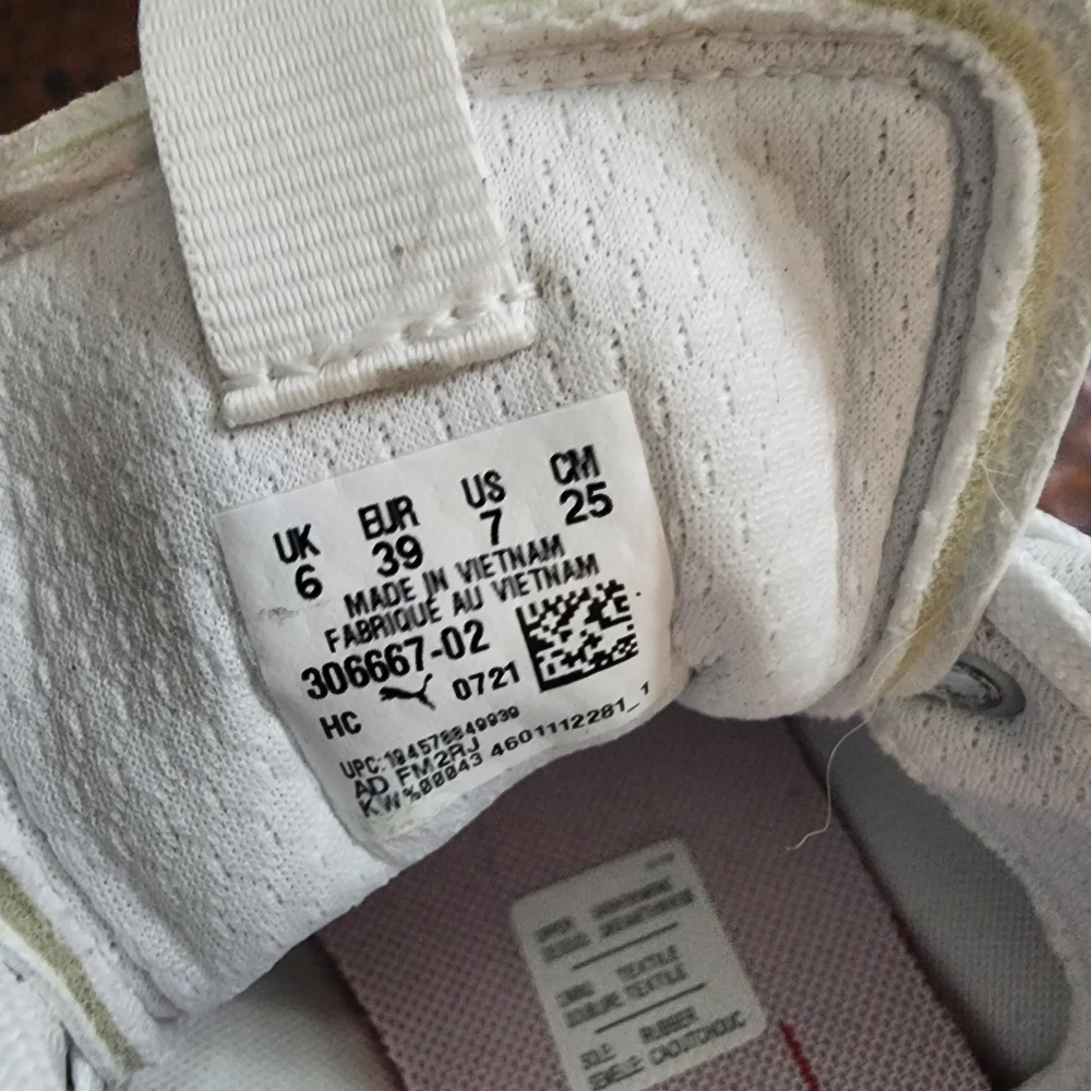 PUMA Scuderia Ferrari x Ridge Cat Sz. 7 'White Rosso Corsa' 306667-02
